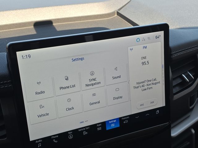 2024 Ford Expedition XLT:B02304