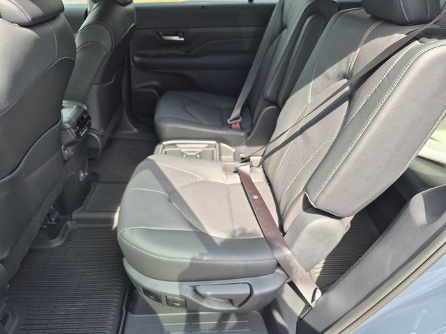 Used 2026 Toyota Grand Highlander SUV