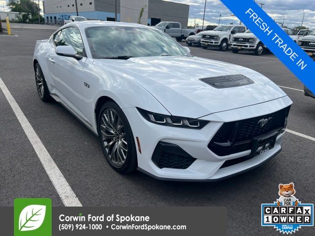 Oxford White 2024 Ford Mustang GT Premium Fastback RWD Coupe Rear-Wheel Drive Automatic