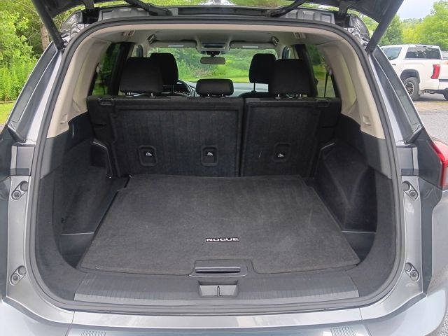 Used 2024 Nissan Rogue SUV