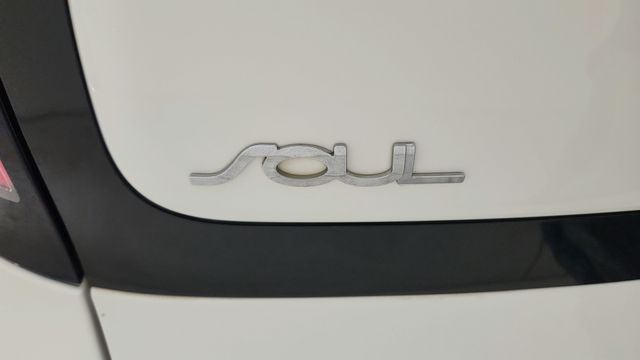 2017 Kia Soul Plus White at Parkway Family Mazda