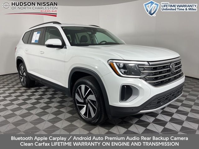 Pure White 2025 Volkswagen Atlas SE FWD with Technology SUV / Crossover Front-Wheel Drive 8-Speed Automatic
