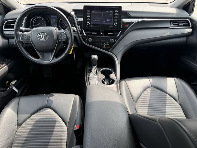 2024 Toyota Camry SE - 11