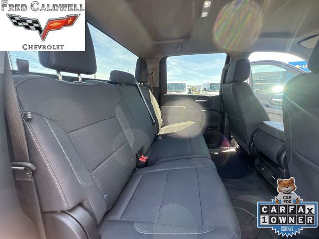 ChevroletSilverado 2500HD32