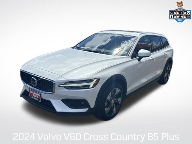 White 2024 Volvo V60 Wagon All-Wheel Drive Automatic