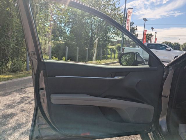 2022 Toyota Camry SE Gray at Davis Toyota of Orangeburg