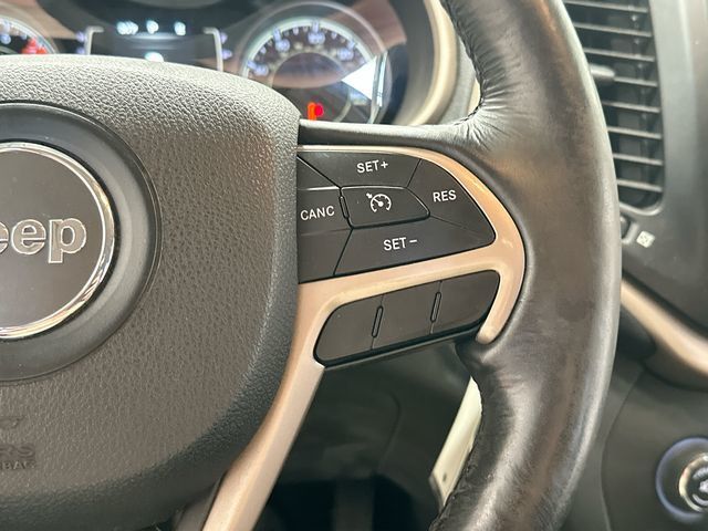 2016 Jeep Cherokee Latitude Gray at Subaru and VW of Moon Township