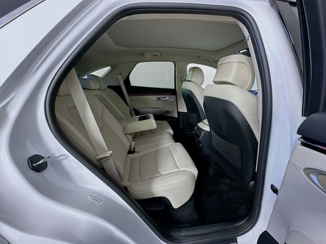 Thumbnail: 2026 Genesis GV70 - 29