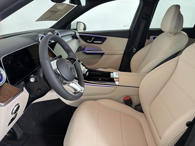 New 2026  Mercedes-Benz GLC 300 image 11