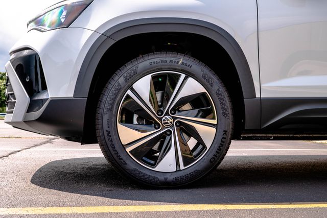 New 2026 Volkswagen Taos SUV
