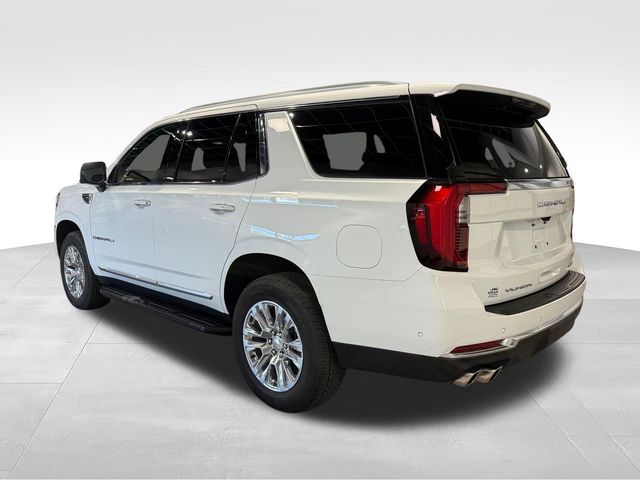 2025 GMC Yukon Denali - 4