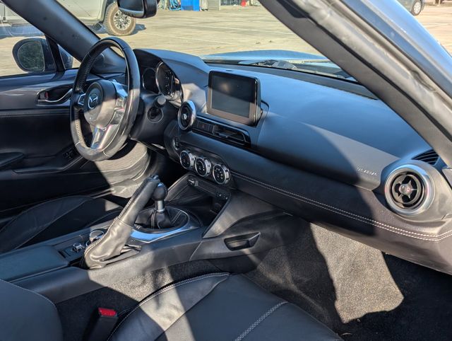 Used 2020 Gray Mazda Grand Touring image 25