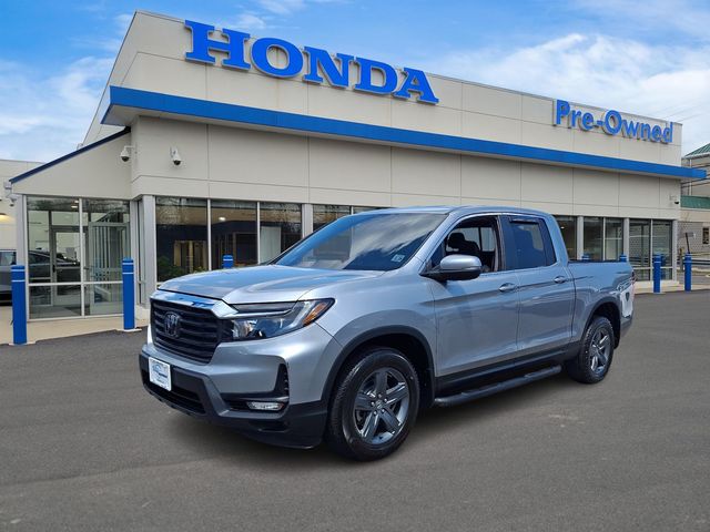 Silver 2023 Honda Ridgeline Pickup Truck All-Wheel Drive 9-Speed Automatic