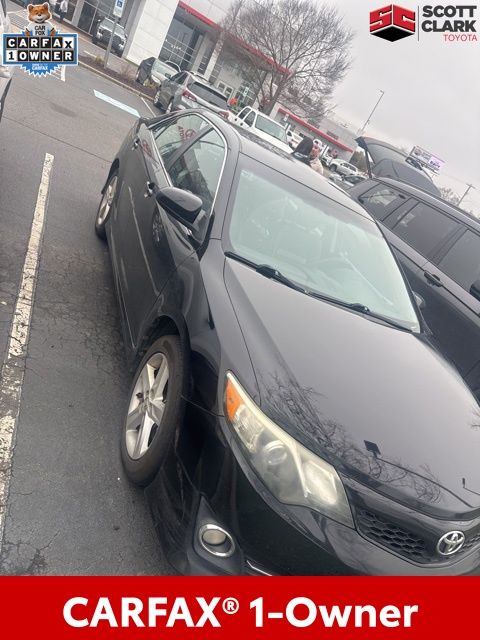 2014 Toyota Camry SE