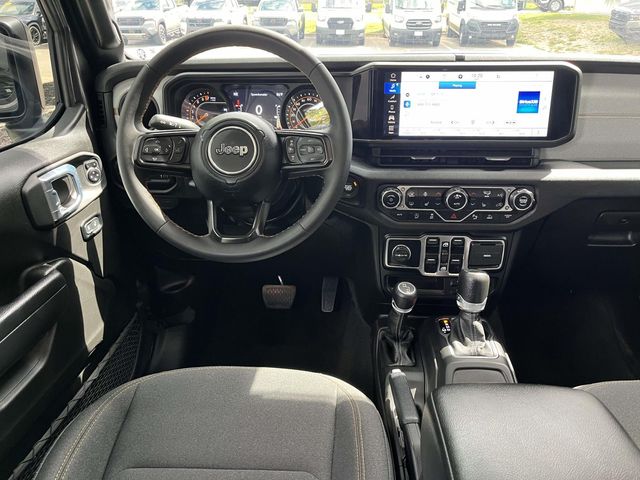 Used 2024 Jeep Gladiator Truck