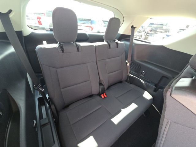 2025 Ford Explorer Active:B02488
