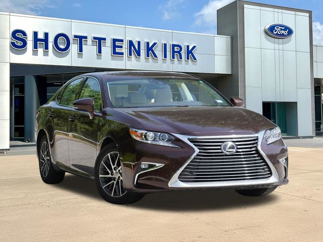 2018 Lexus ES 350 ES 350's photo