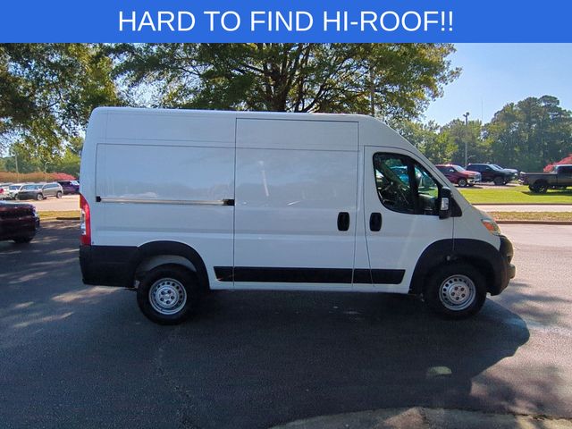 Used 2025 White Ram High Roof image 6