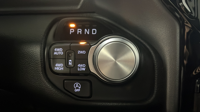 Used 2022 Diamond Black Crystal Pearlcoat Ram Laramie image 17