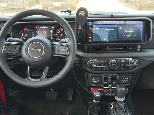 Used 2025 Jeep Wrangler SUV