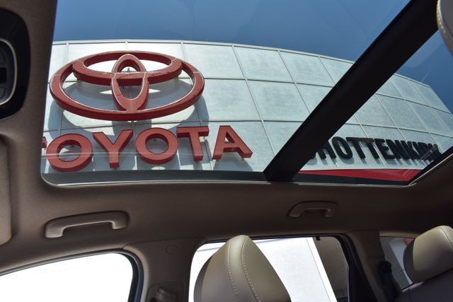 Used 2021 Hyundai Santa Fe SUV