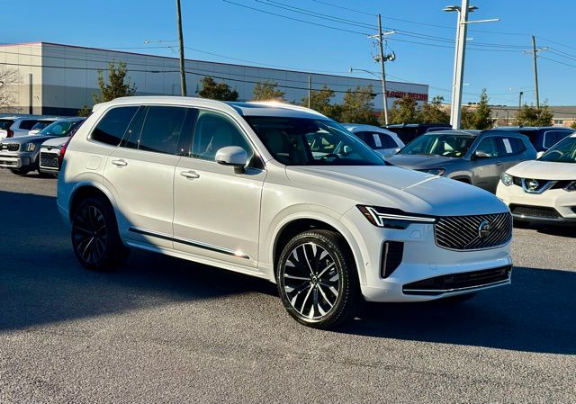 2026 Volvo XC90 B6 Ultra