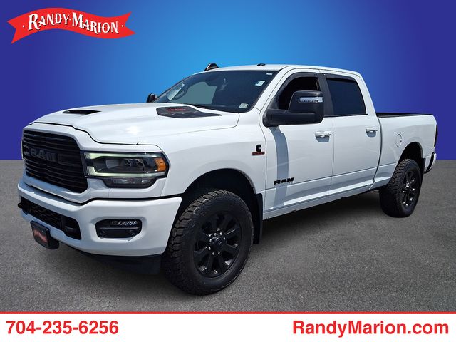 Bright White Clearcoat 2024 RAM 2500 Laramie Crew Cab 4WD Pickup Truck Four-Wheel Drive 6-Speed Automatic