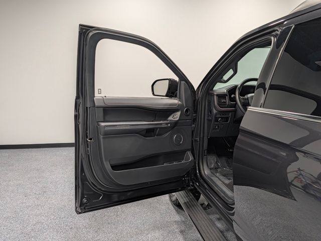 Used 2024 Gray Ford Limited image 9
