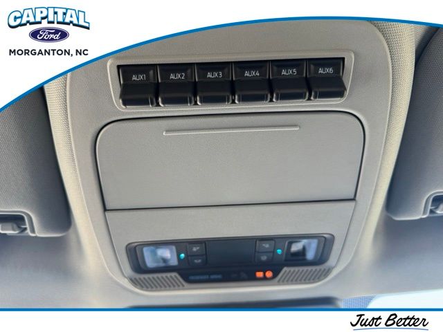 New 2027 Silver Ford XLT image 30