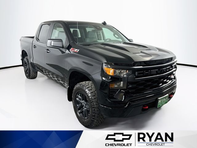 2022 Chevrolet Silverado 1500 Custom Trail Boss Crew Cab 4WD