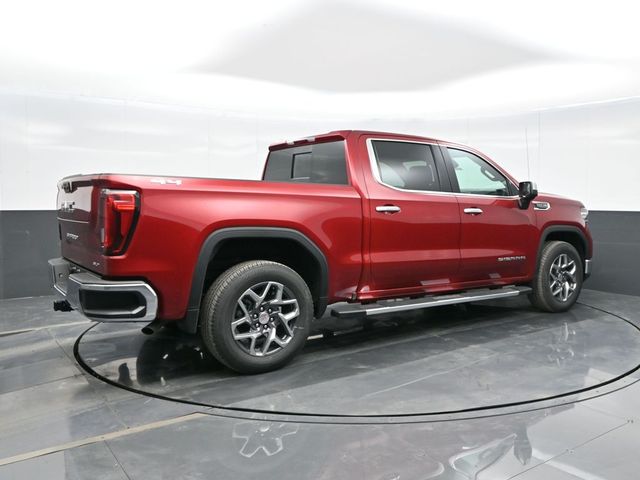 2025 GMC Sierra 1500 SLT 8