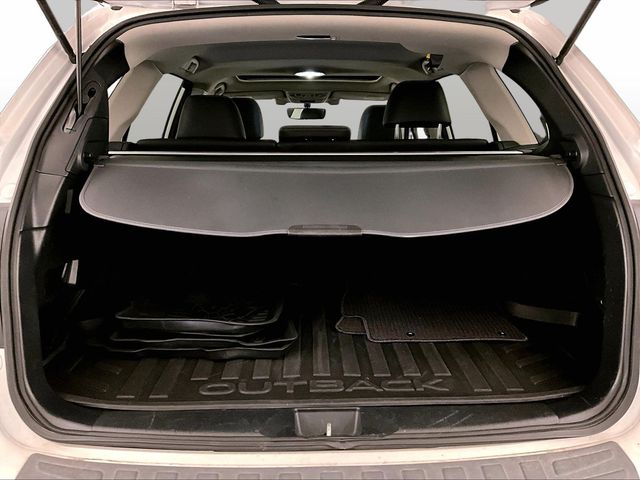 2019 Subaru Outback 2.5i White at Rafferty Subaru