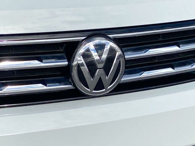 2020 Volkswagen Tiguan 2.0T SE 30