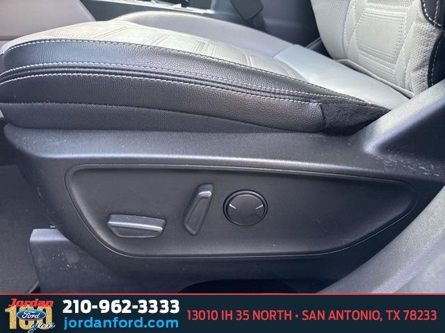 Used Car 2023 Ford Escape  Platinum For Sale Under $30,000 In San Antonio, Texas
