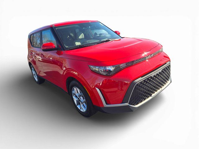 2024 Kia Soul LX FWD