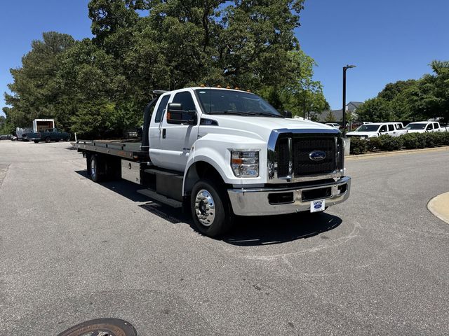 New 2026 White Ford Base image 2