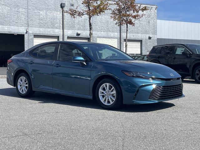 Ocean 2026 Toyota Camry LE FWD Sedan Front-Wheel Drive Continuously Variable Transmission