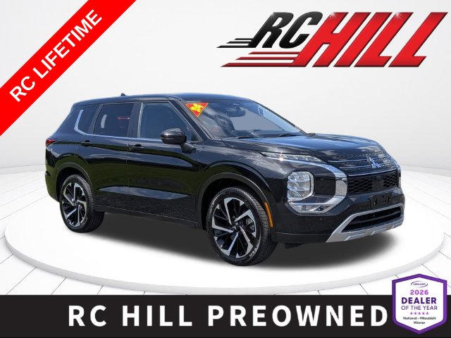 2024 Mitsubishi Outlander SE