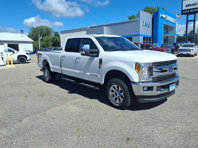 Oxford White 2017 Ford F-350 Super Duty Pickup Truck Four-Wheel Drive 6-Speed Automatic