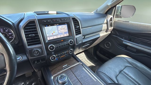 Used 2019 Black Ford Platinum image 25