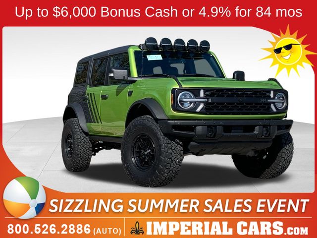 Oxford White 2025 Ford Bronco SUV / Crossover Four-Wheel Drive Automatic