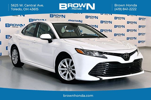  2019 Toyota Camry LE FWD   
