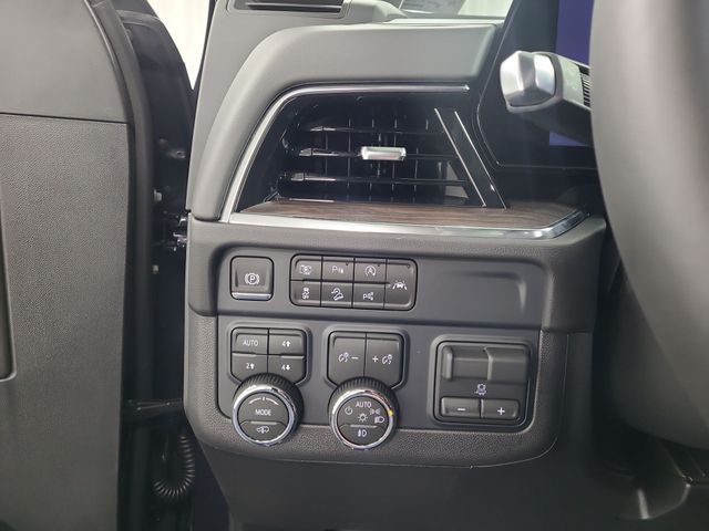 2026 – Chevrolet – Suburban