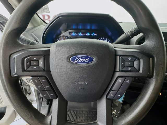 2019 Oxford White Ford Super Duty F-350 SRW XL 4X4 Truck