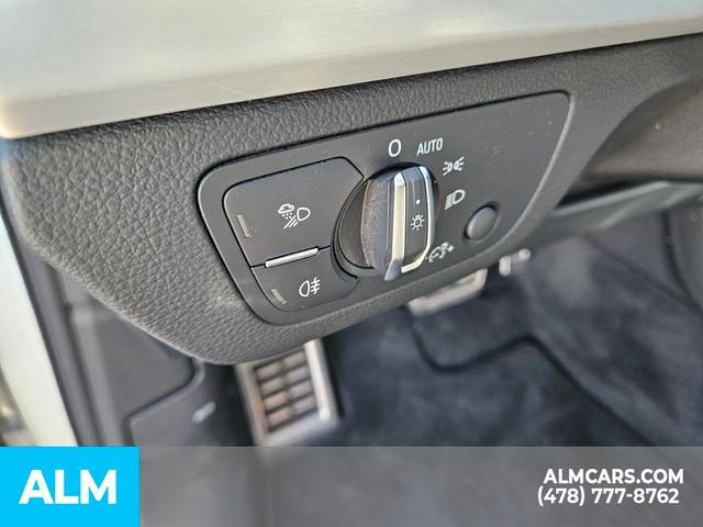 2021 Audi Q5 45 Premium photo 13