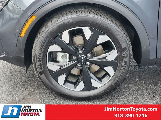 Used 2024 Kia Sportage Plug-In Hybrid SUV