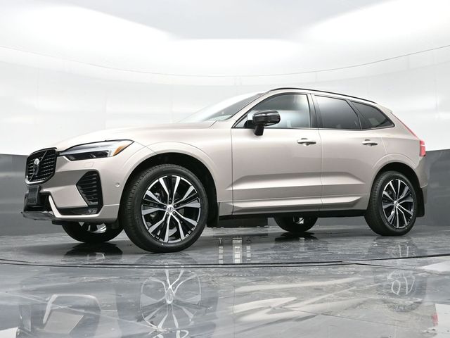 2025 Volvo XC60  photo