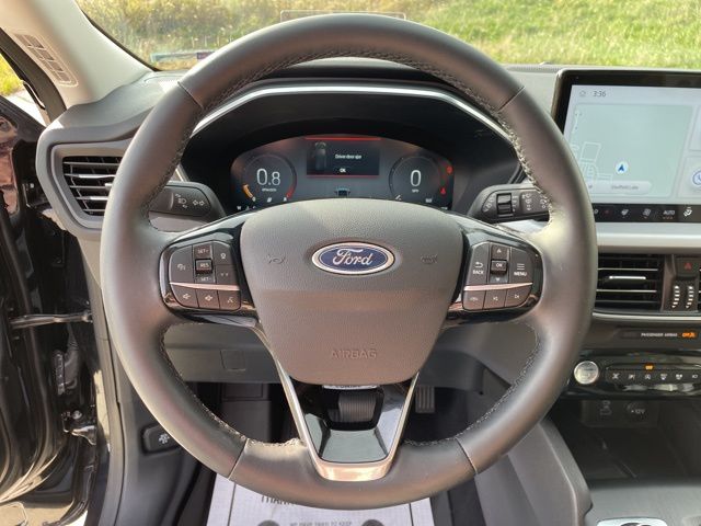 2023 Ford Escape Platinum 12