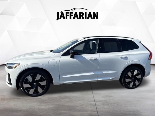 Used 2025 Volvo XC60 Plug-In Hybrid SUV