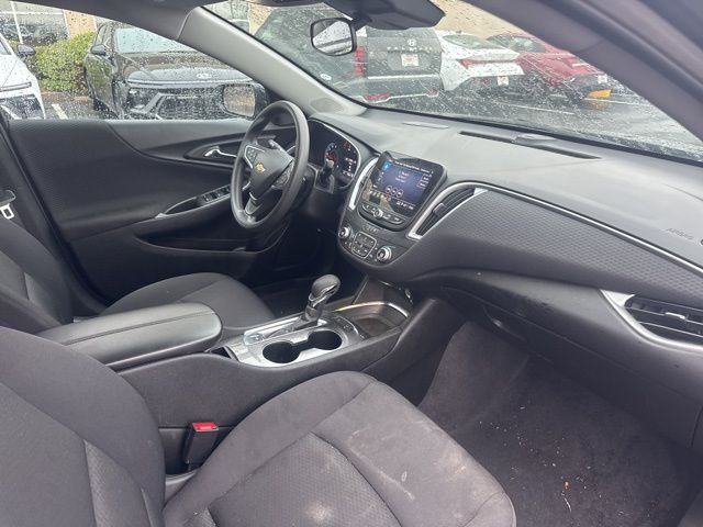 Used 2025 Chevrolet Malibu For Sale in Indianapolis, IN